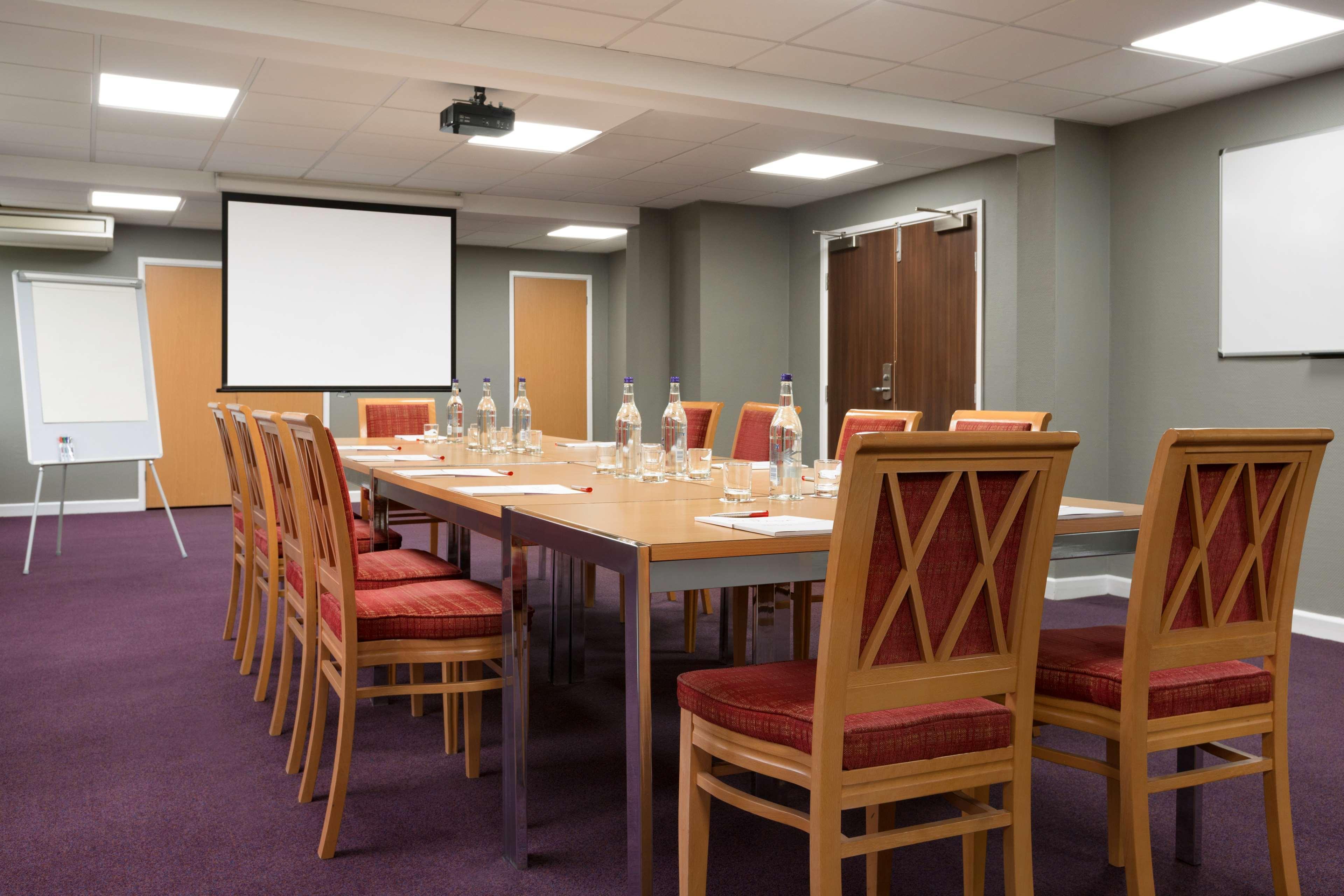 ホテル Ramada Chorley South エクステリア 写真