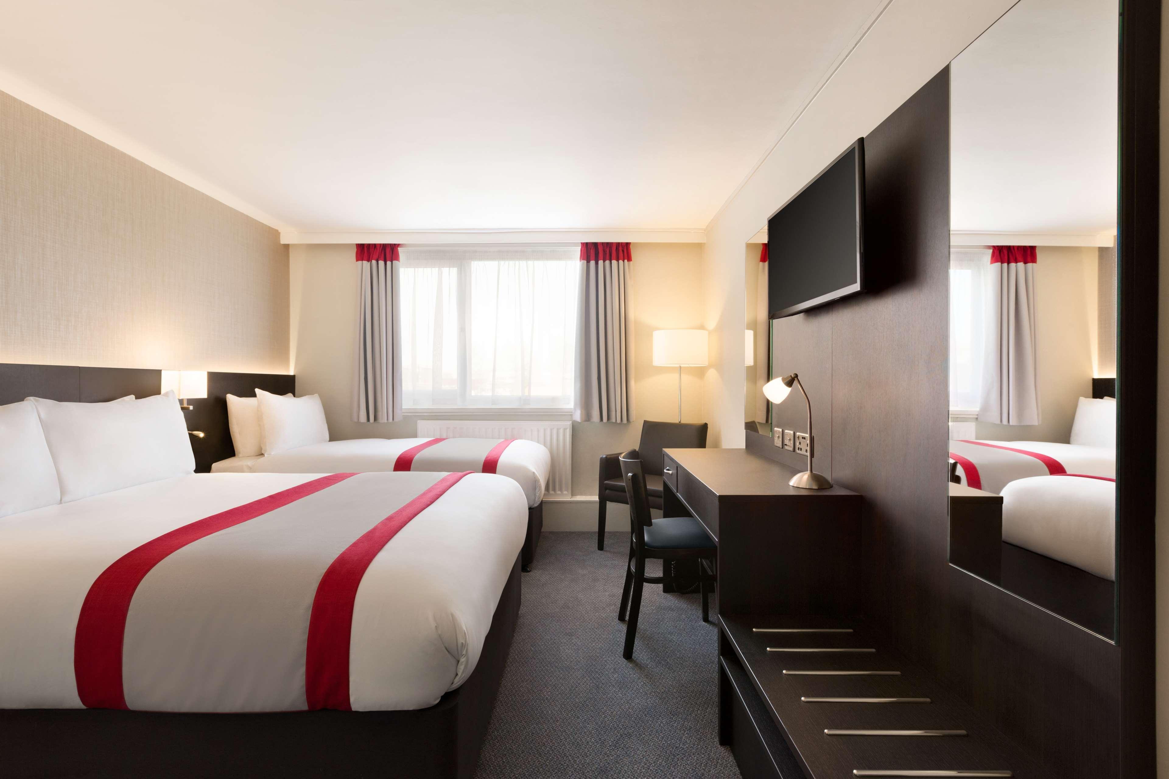 ホテル Ramada Chorley South エクステリア 写真