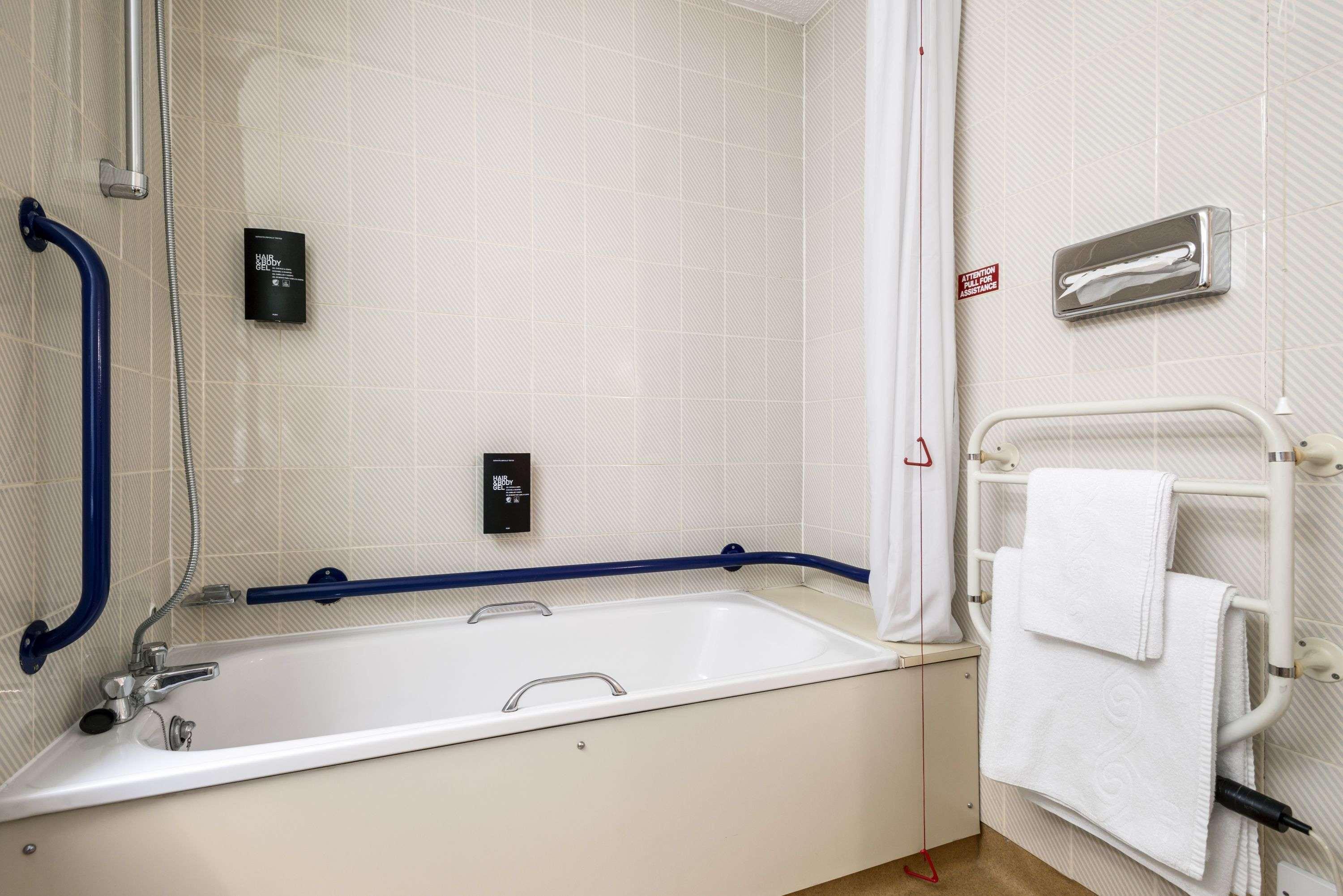 ホテル Ramada Chorley South エクステリア 写真